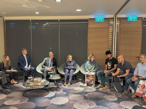 untitled    infogram 