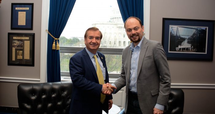 Chairman Royce Meets with Vladimir Kara-Murza Thumbnail