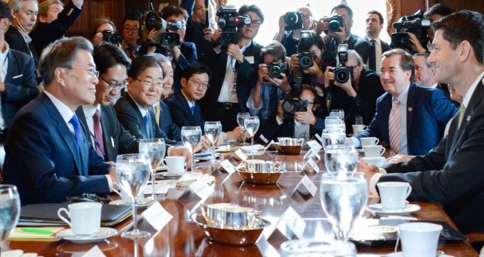 PHOTO: Chairman Royce Meets with South Korean President Moon Jae-in Thumbnail